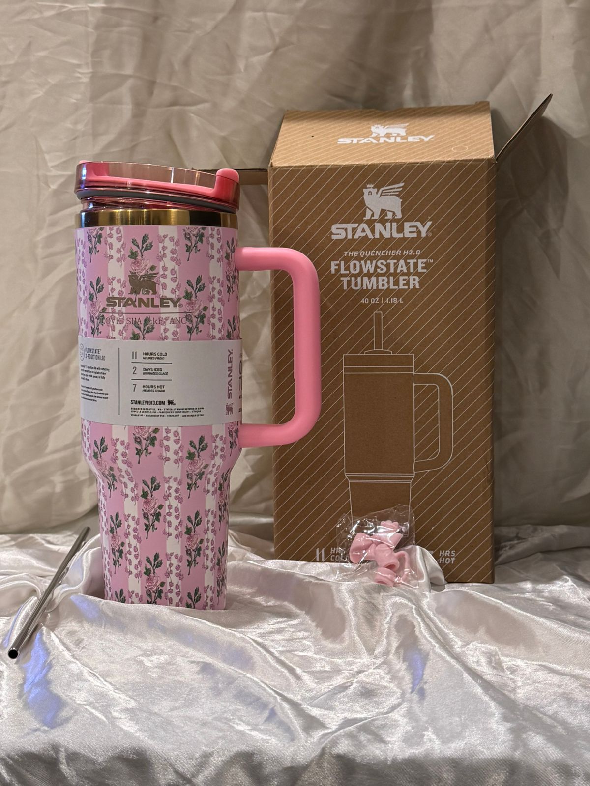 Stanley 1913 x LoveShackFancy Limited Edition Quencher – Free Delivery PK | 20% OFF