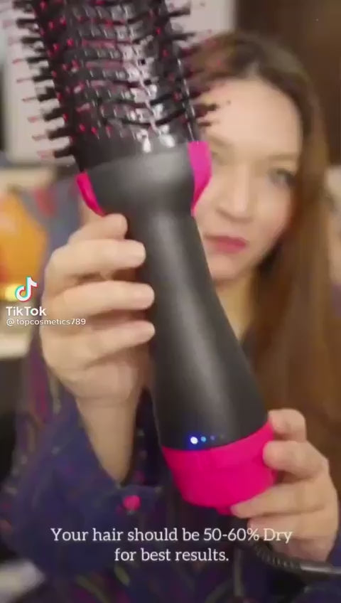 Revlon One-Step Hot Air Brush – Volumizing Hair Dryer & Styler